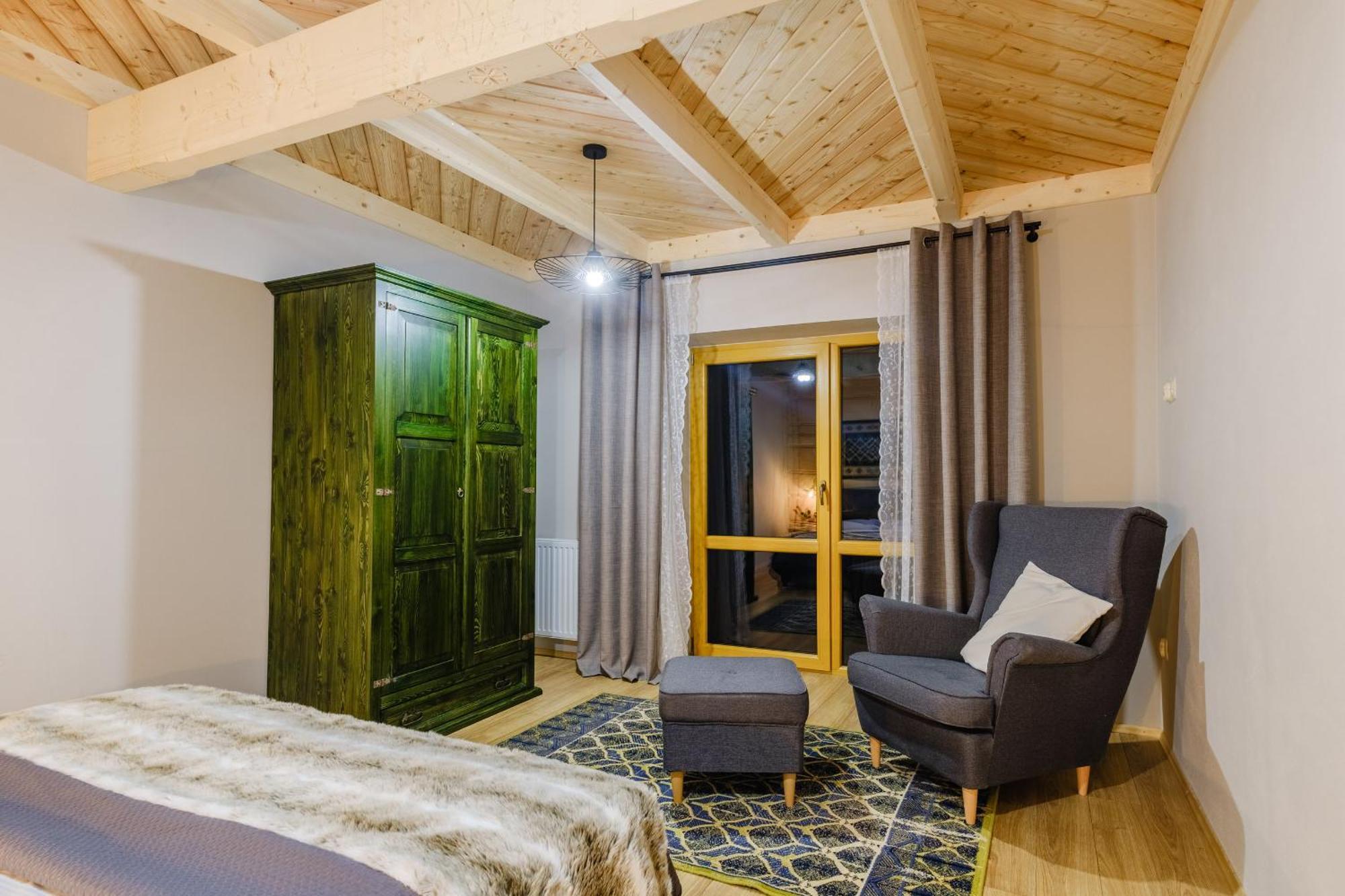 Apartment Apartamenty Willa Olsza Wood House & Mountain View & Sauna & E-Bike Rent *